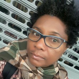 Meet your Posher, Novlette